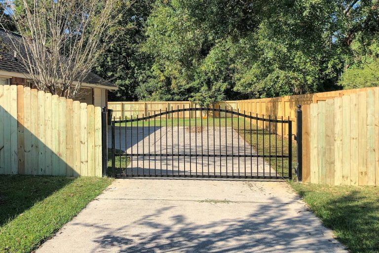 Trent Driveway Gate-2